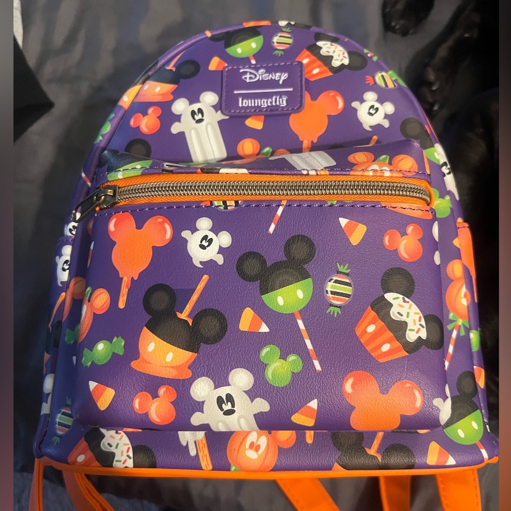 Disney Halloween candy lounge fly